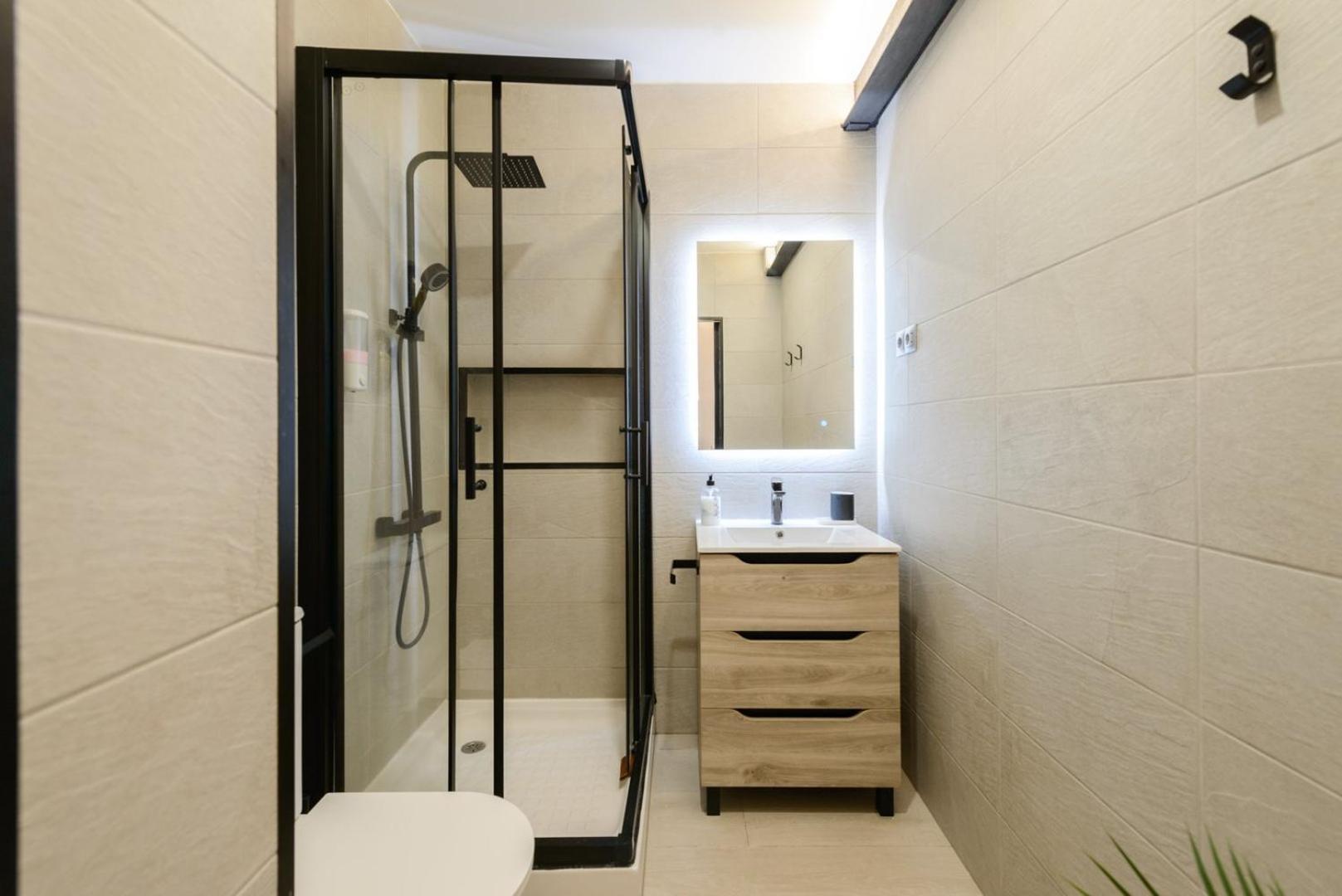 Guestready - Lovely Escapade In Madrid Exteriör bild
