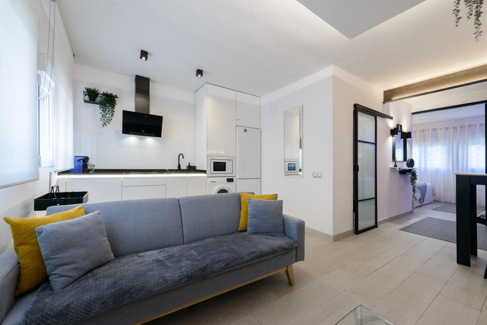 Guestready - Lovely Escapade In Madrid Exteriör bild