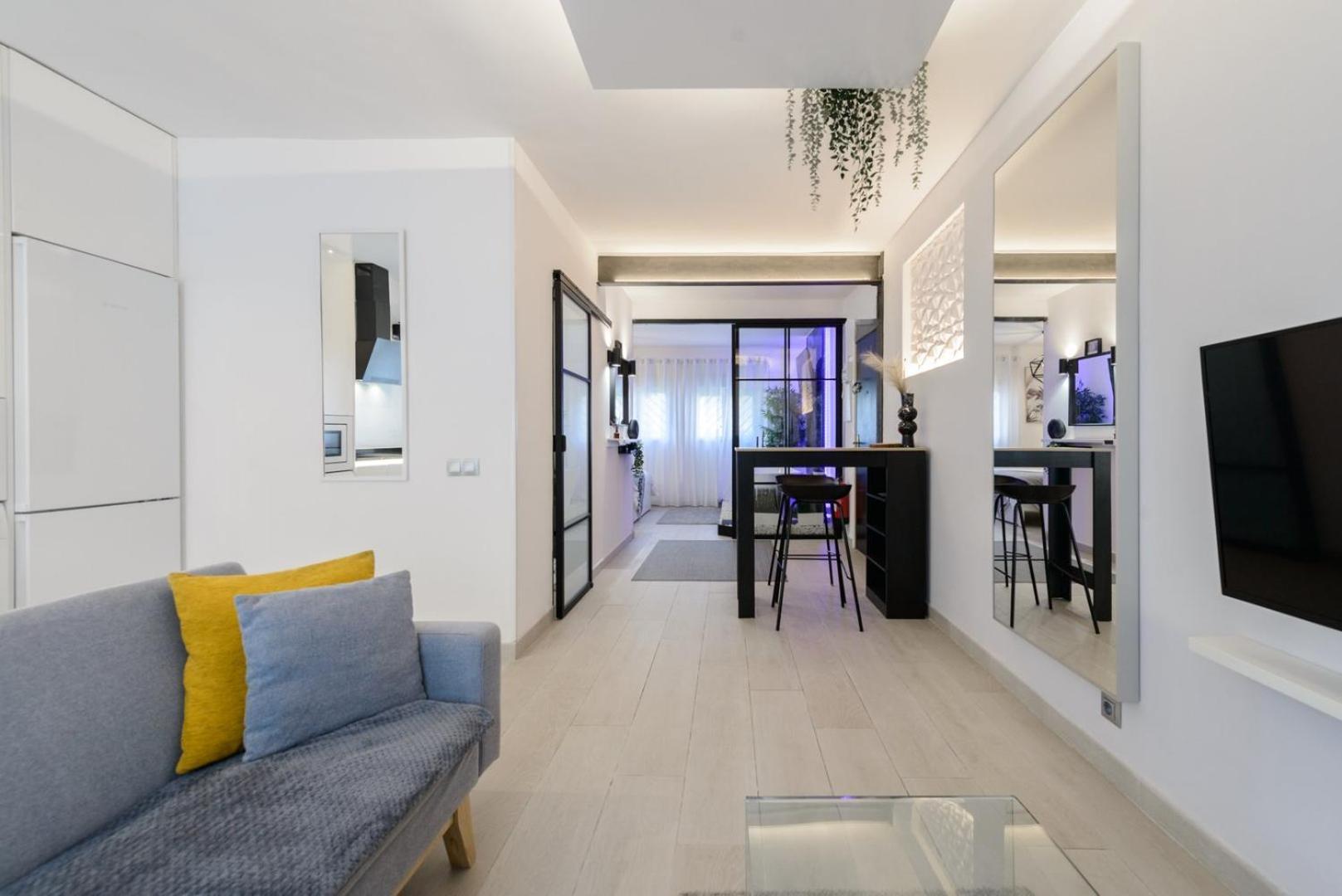 Guestready - Lovely Escapade In Madrid Exteriör bild
