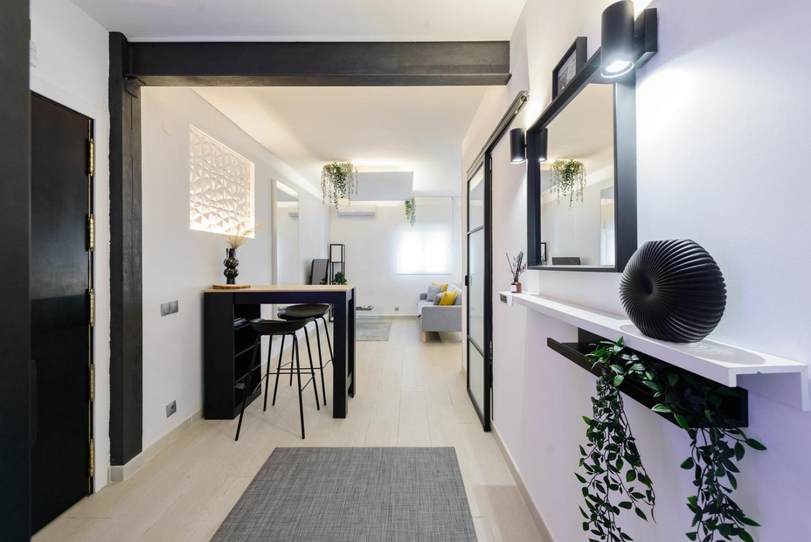 Guestready - Lovely Escapade In Madrid Exteriör bild