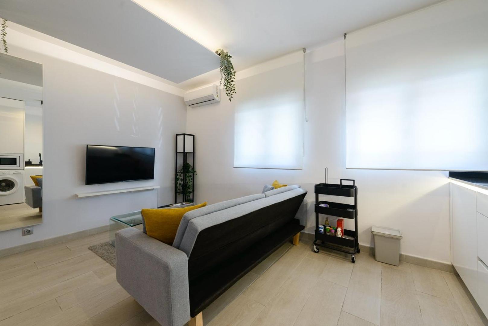 Guestready - Lovely Escapade In Madrid Exteriör bild